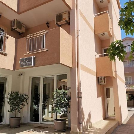 Hotel Suzana Budva Exterior foto